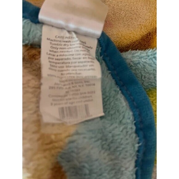 Disney Tsum Tsum Cozycore Cosplay Plush Mickey & Friends Toddler Blanket - Picture 4 of 6